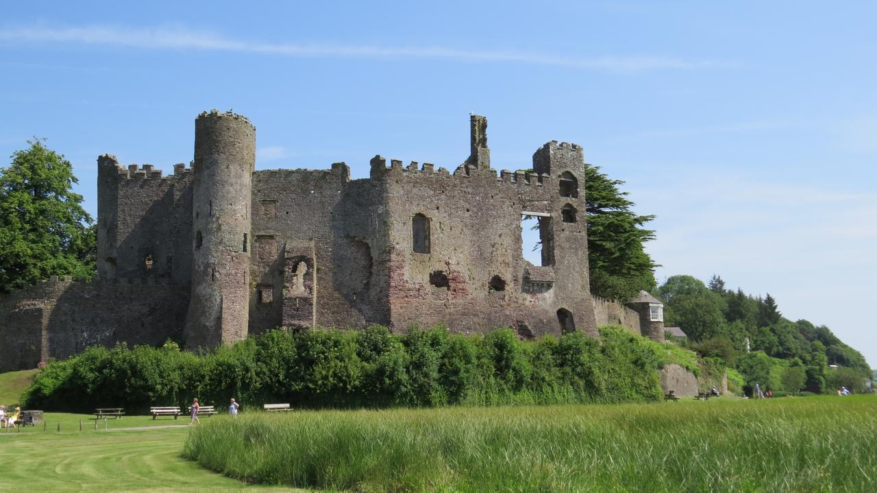 The Boat House Bed And Breakfast Laugharne Exterior photo